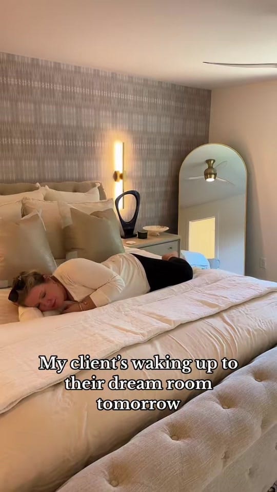 Post 4 by Liz Bradley on TikTok (video)