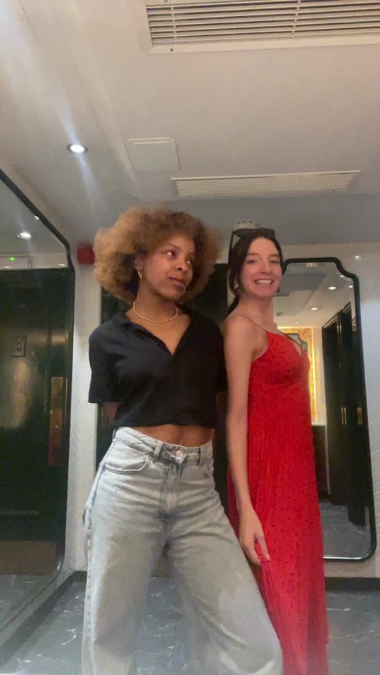 Post 5 by Sophie Bird on TikTok (video)