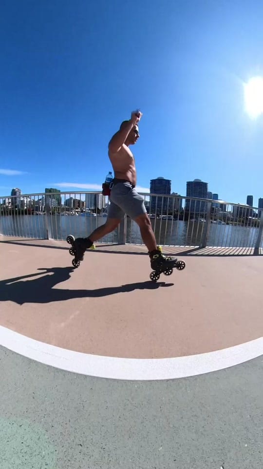 Post 4 by Andrés Trujillo on TikTok (video)