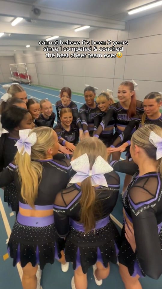 Post 4 by KYRA on TikTok (video)