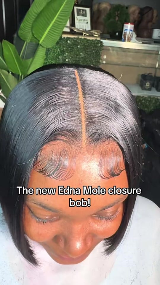 Post 1 by The Kueen Experience on TikTok (video)