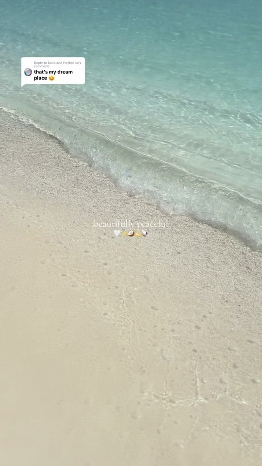 Post 5 by travelavo 🌺🌴 on TikTok (video)