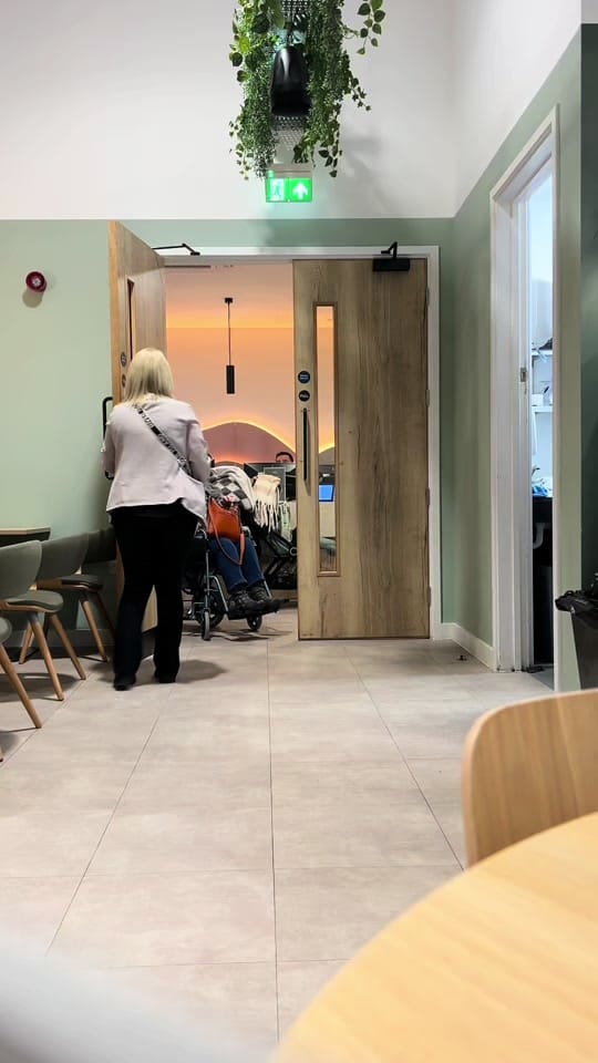 Post 8 by Leeds Bradford Airport on TikTok (video)