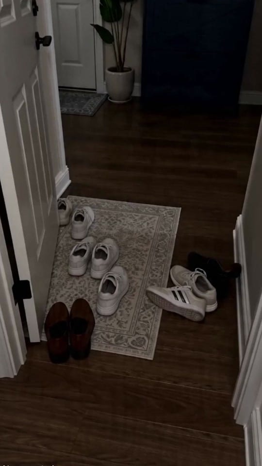 Post 2 by PieDle Furniture on TikTok (video)