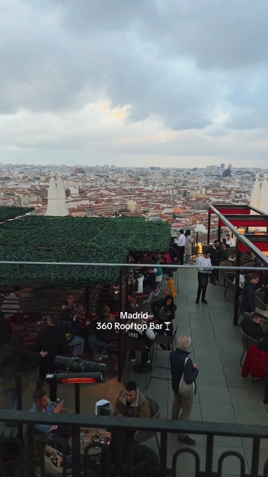 Post 8 by Orleanova London life| Travel on TikTok (video)