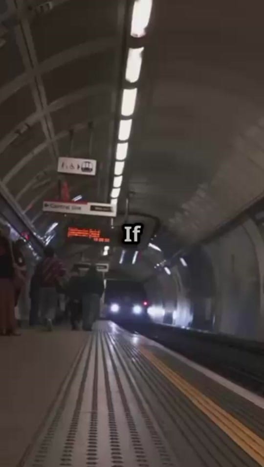 Post 5 by OH My LONඩන් on TikTok (video)