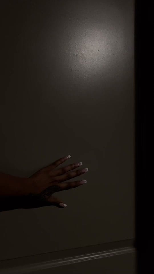 Post 9 by DORA JAY on TikTok (video)