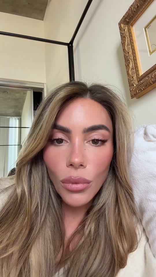 Post 5 by Enna Schell on TikTok (video)