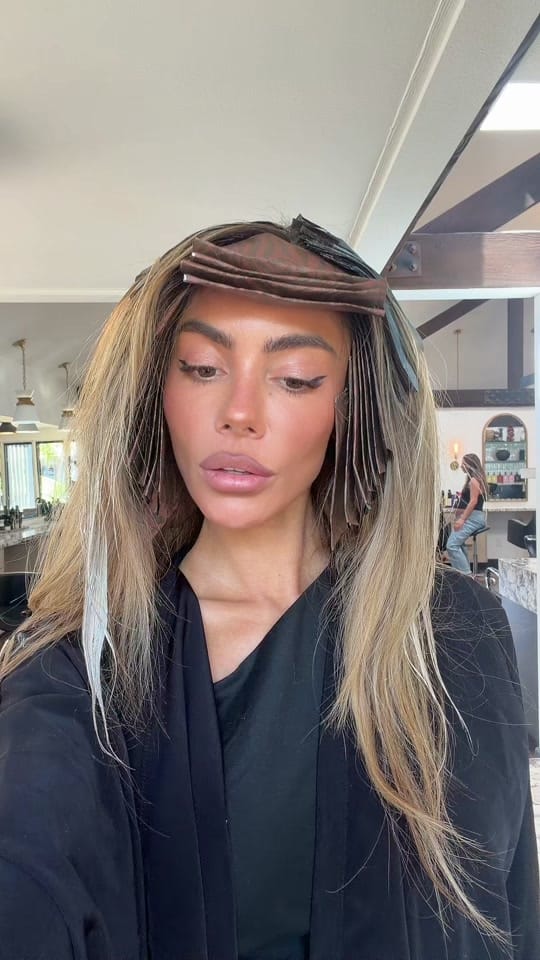 Post 4 by Enna Schell on TikTok (video)