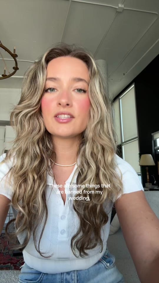 Post 3 by Logan Rae Hill on TikTok (video)