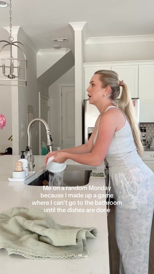 Post 5 by Julia Hunt on TikTok (video)
