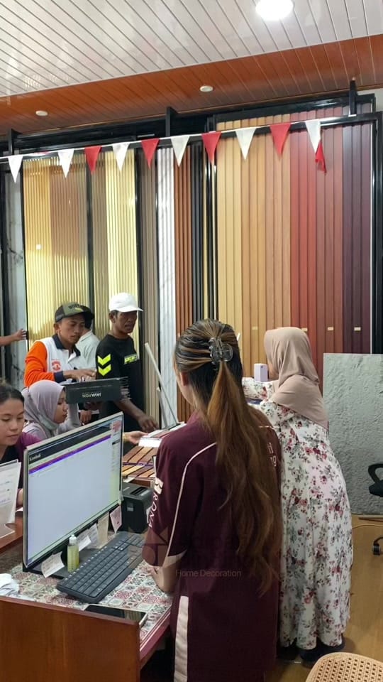Post 2 by ADIPATI DINDING WALLPAPER on TikTok (video)