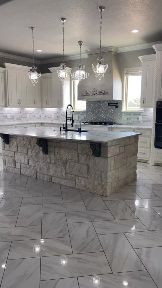 Post 4 by E&L Homebuilders on TikTok (video)
