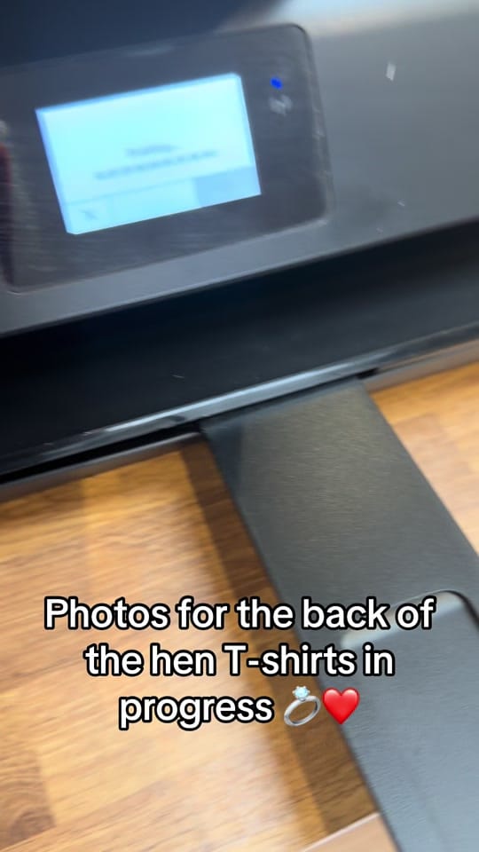 Post 6 by Lauren | The Travel Edit 🏝️ on TikTok (video)