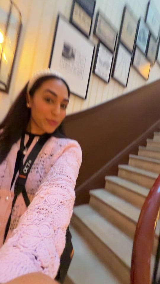 Post 5 by Nada on TikTok (video)