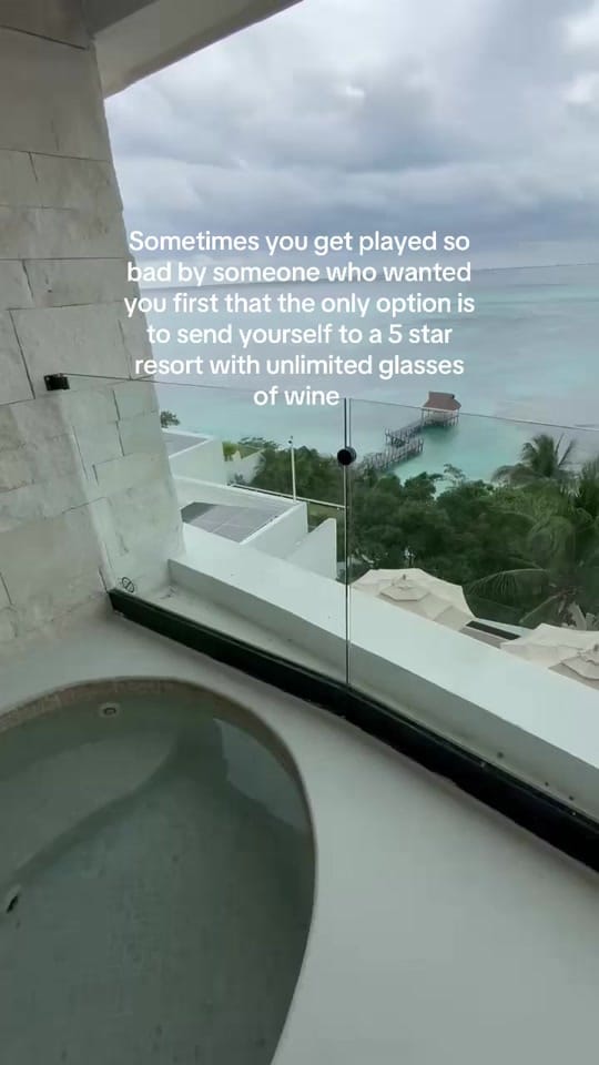 Post 6 by Chelsea | Travel & Lifestyle on TikTok (video)