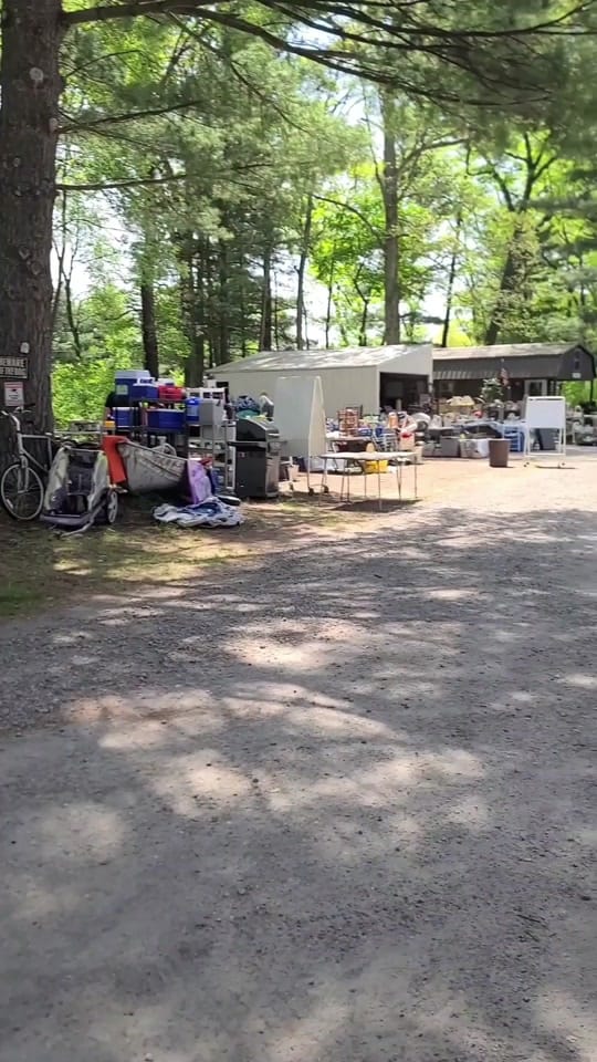 Post 2 by Grandma's House Vintage Market on TikTok (video)