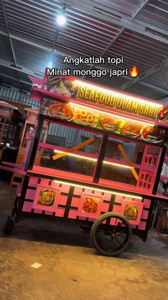 Post 8 by Arisma Mebel Store on TikTok (video)