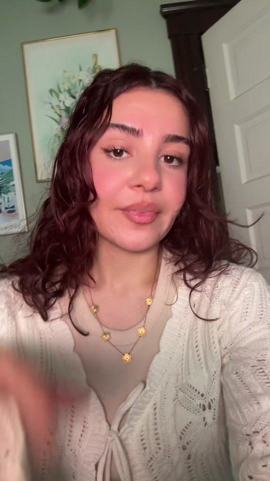 Post 9 by Hajar on TikTok (video)