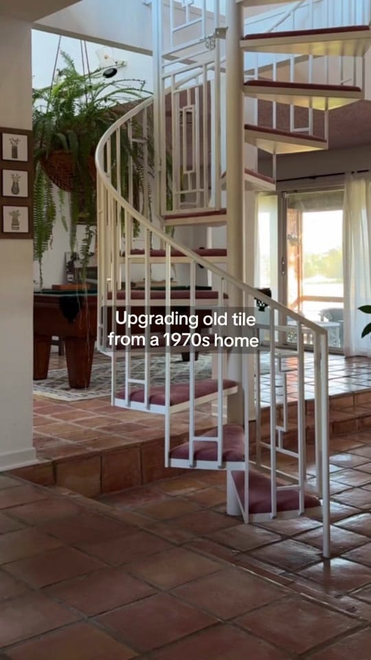 Post 2 by Ashlyn | Vintage Interiors on TikTok (video)