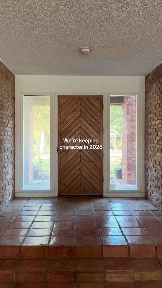 Post 6 by Ashlyn | Vintage Interiors on TikTok (video)