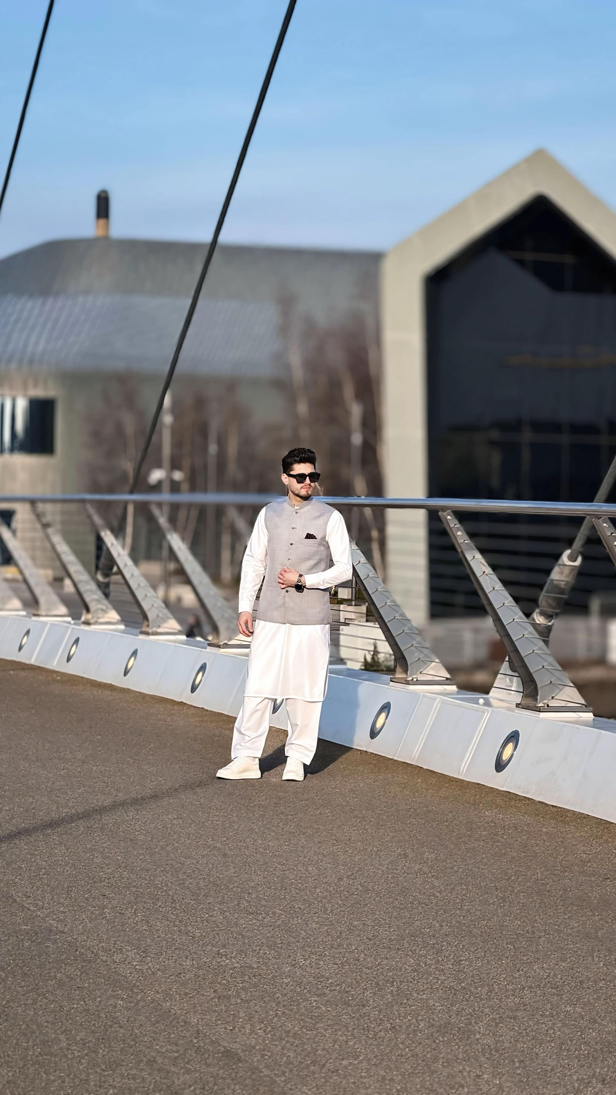 Post 2 by Muhammad Inam on TikTok (video)