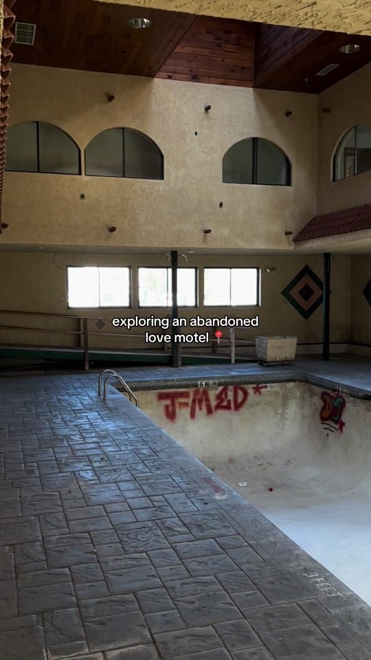 Post 8 by abandoned ct👤 on TikTok (video)