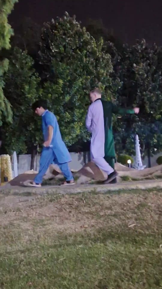 Post 6 by JoeleyTravels on TikTok (video)