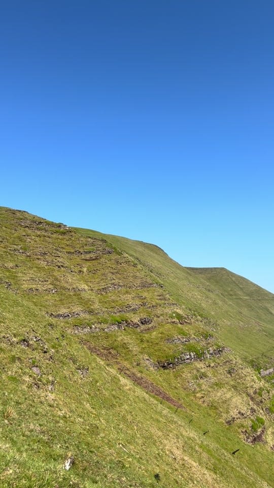 Post 2 by Phoebe🥾🏔️✨ on TikTok (video)