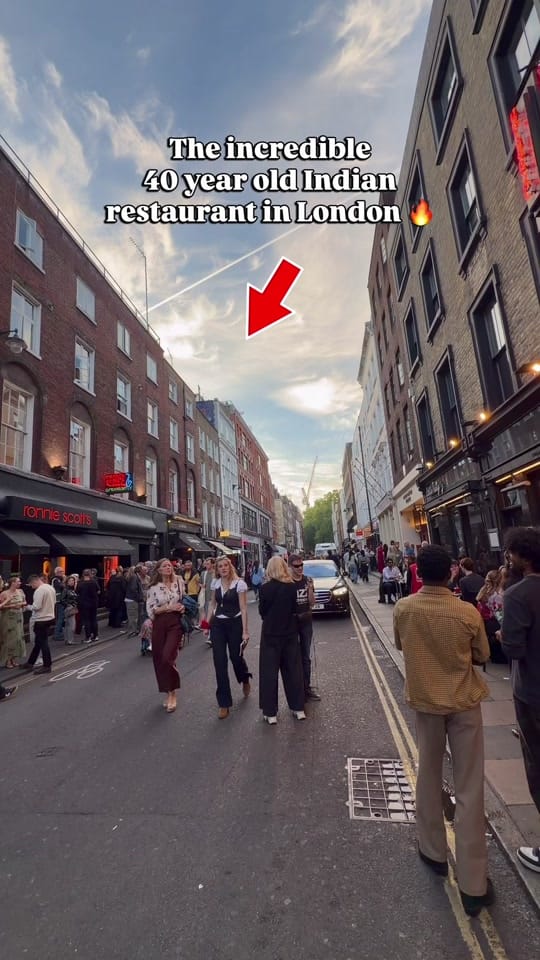Post 5 by exploringlondon on TikTok (video)