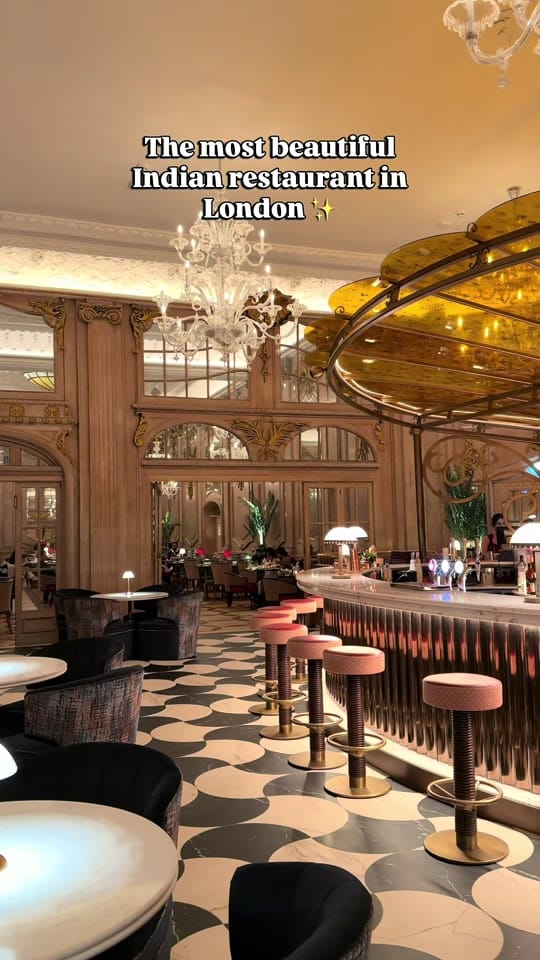 Post 2 by exploringlondon on TikTok (video)