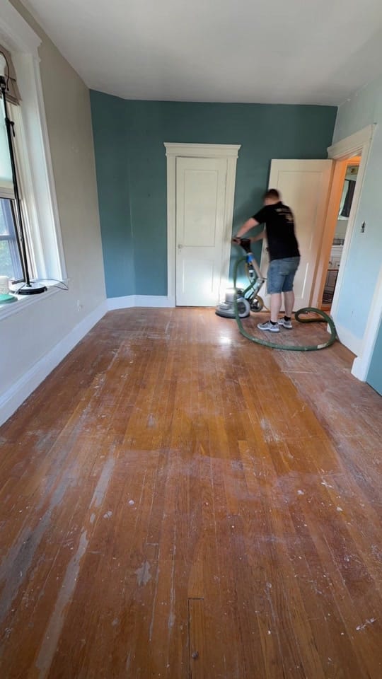 Post 2 by Weles Wood Floors on TikTok (video)