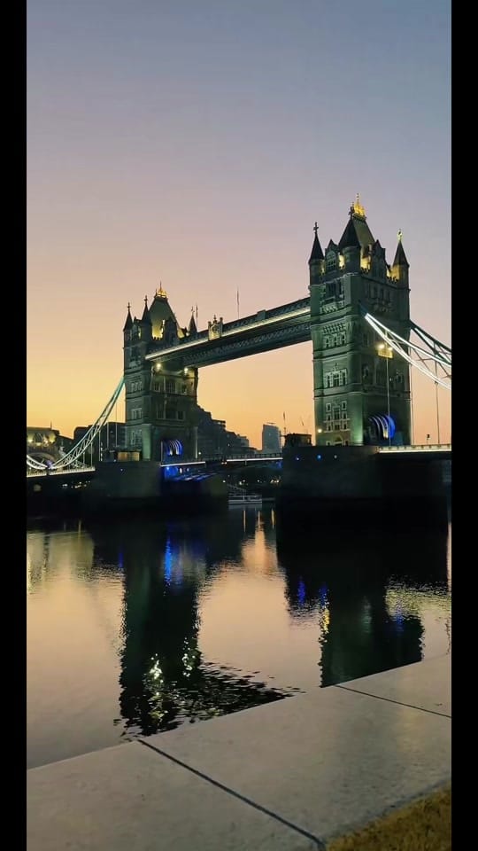 Post 2 by See London Live on TikTok (video)