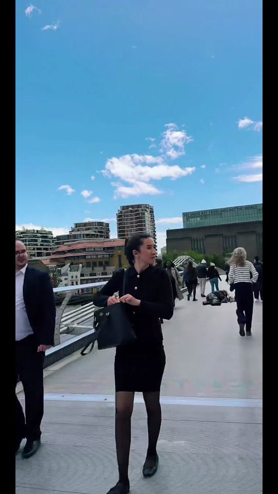 Post 9 by See London Live on TikTok (video)