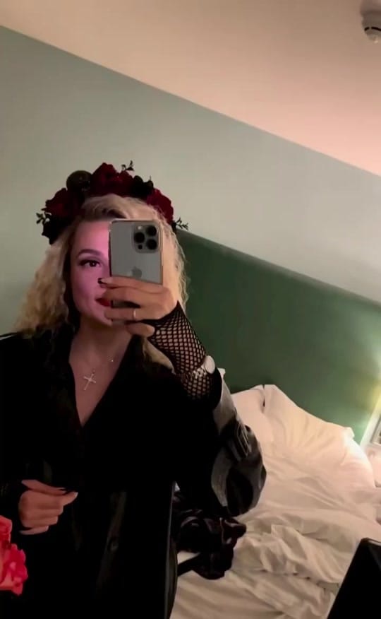 Post 2 by _life_in_Ireland_ on TikTok (video)
