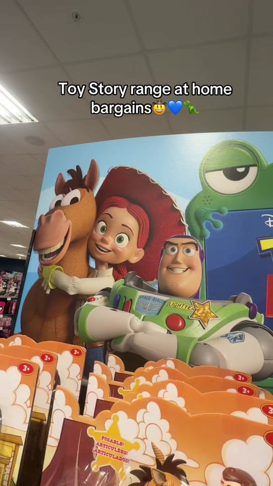 Post 2 by Shannan🤎 on TikTok (video)