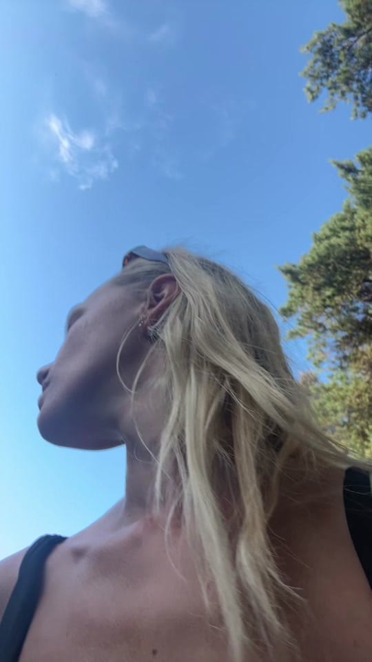Post 1 by LayliRosi on TikTok (video)
