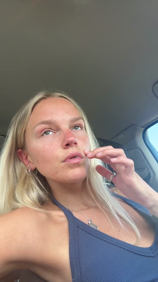 Post 2 by LayliRosi on TikTok (video)