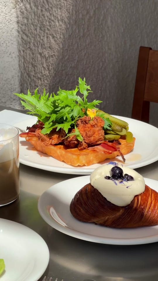 Post 3 by Chic Guides | Food & Travel on TikTok (video)