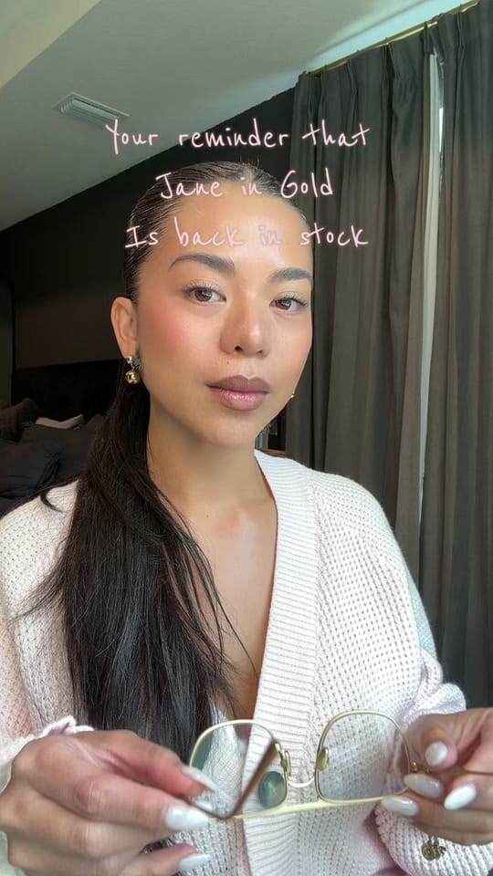 Post 4 by Monica on TikTok (video)