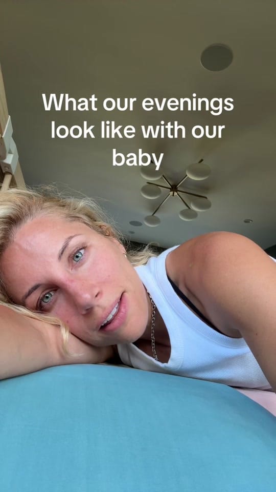 Post 1 by Jo + Lauren on TikTok (video)