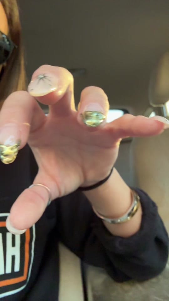 Post 5 by Natasha on TikTok (video)