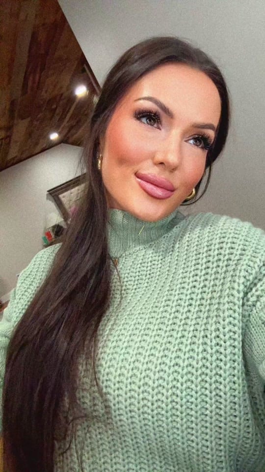 Post 1 by Natasha on TikTok (video)