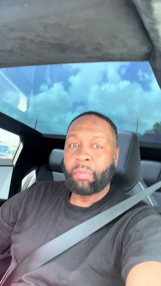 Post 3 by Key | Houston Epoxy Artist 🎨 on TikTok (video)