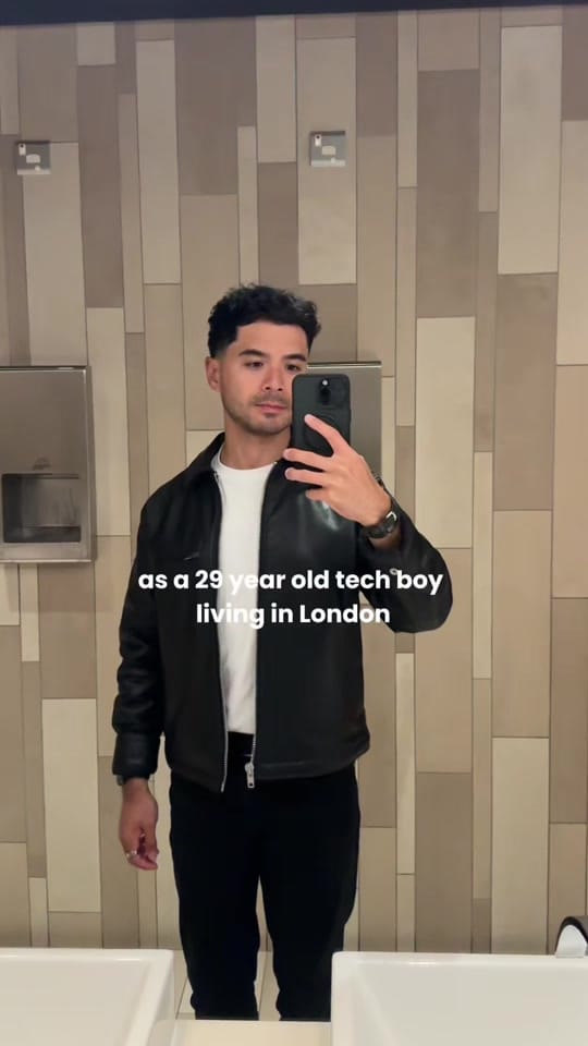 Post 7 by Aaron Winston on TikTok (video)