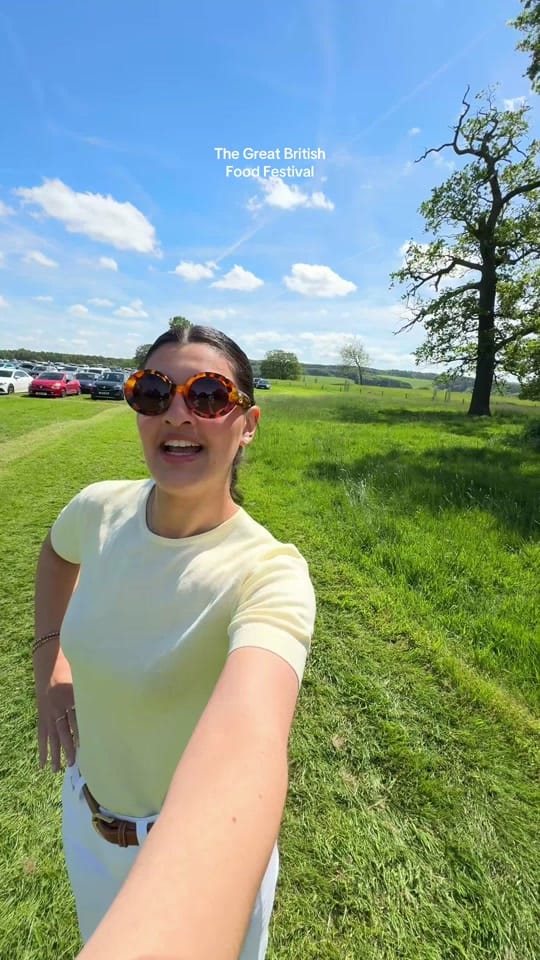 Post 6 by Miriam on TikTok (video)