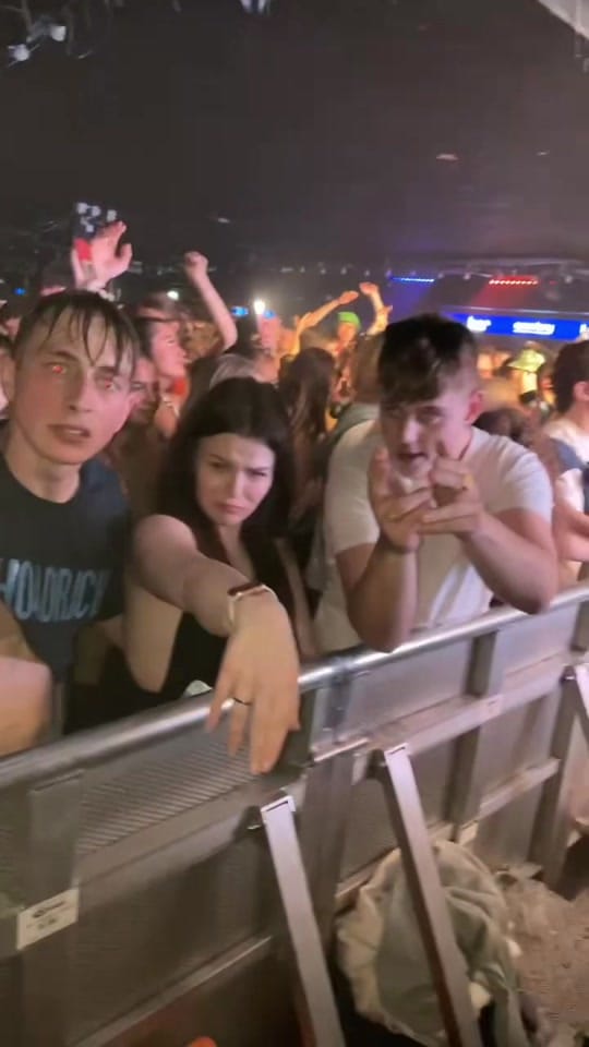 Post 10 by Ellie Adams on TikTok (video)