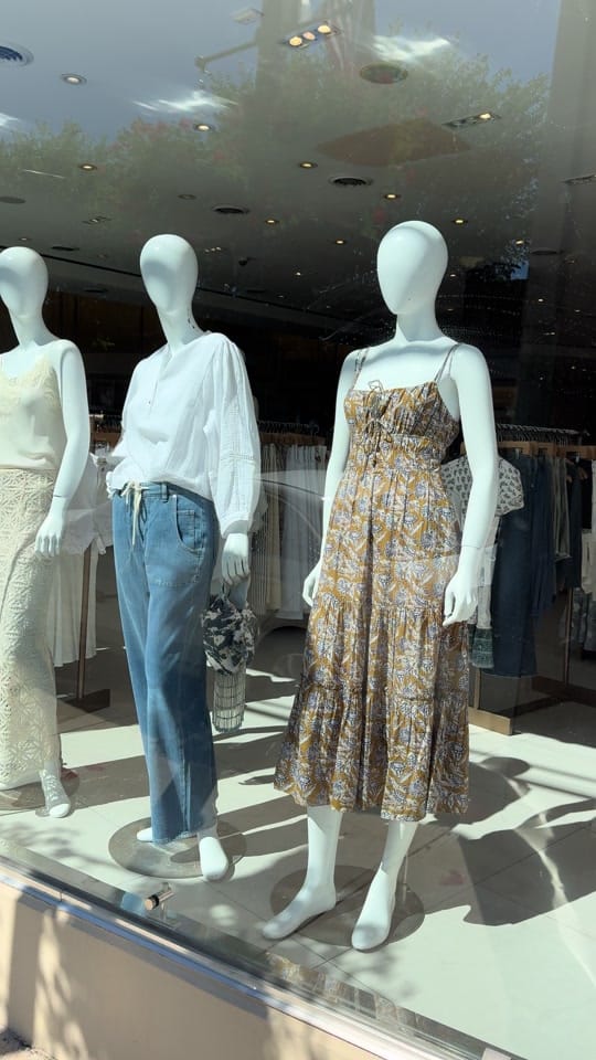 Post 1 by Gallery Couture on TikTok (video)