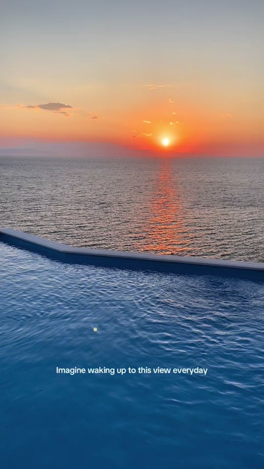 Post 6 by Kez on TikTok (video)