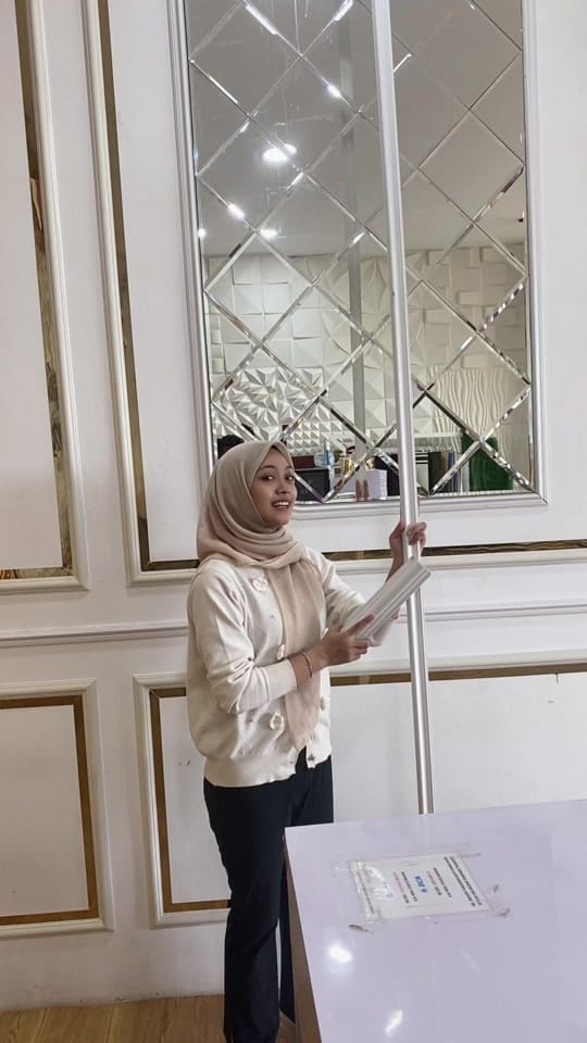Post 4 by adipatidinding on TikTok (video)